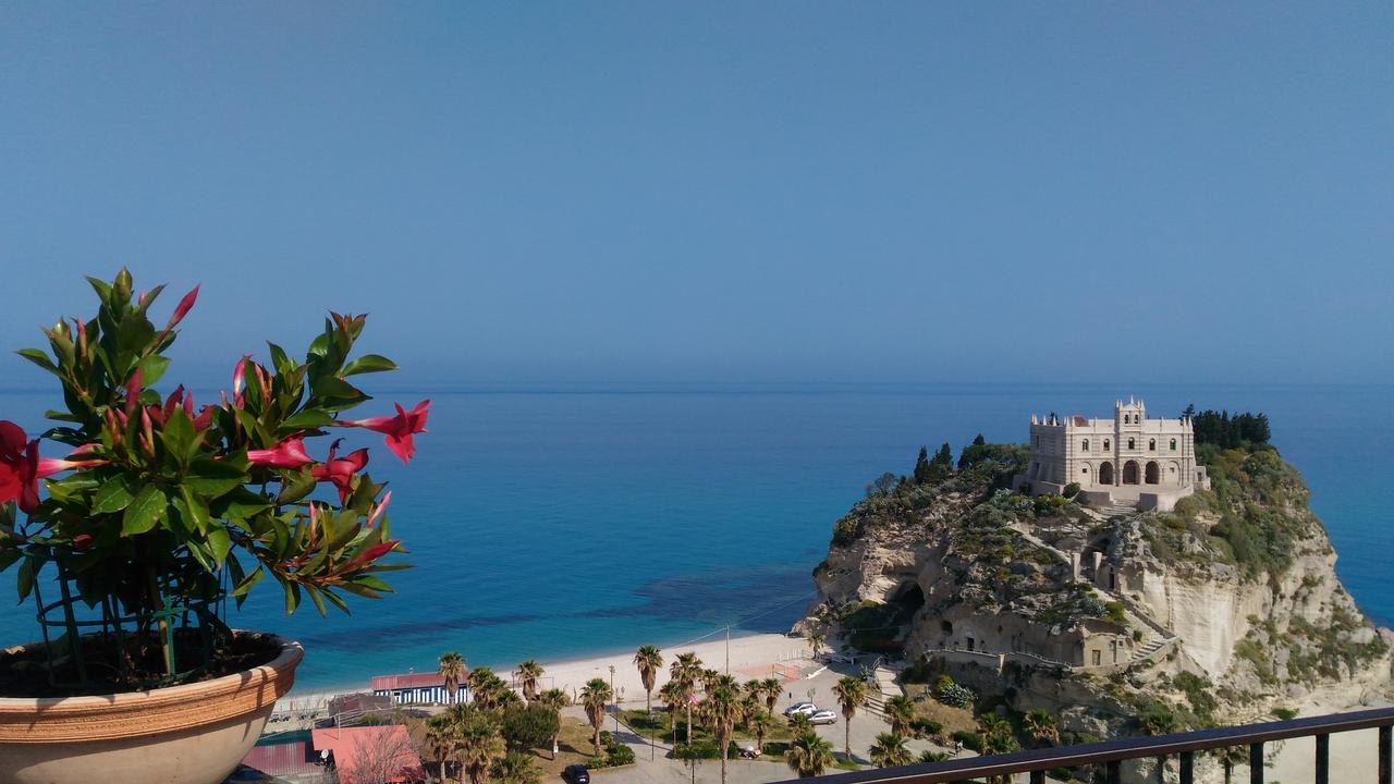 Villa Vittoria Tropea B&B Extérieur photo